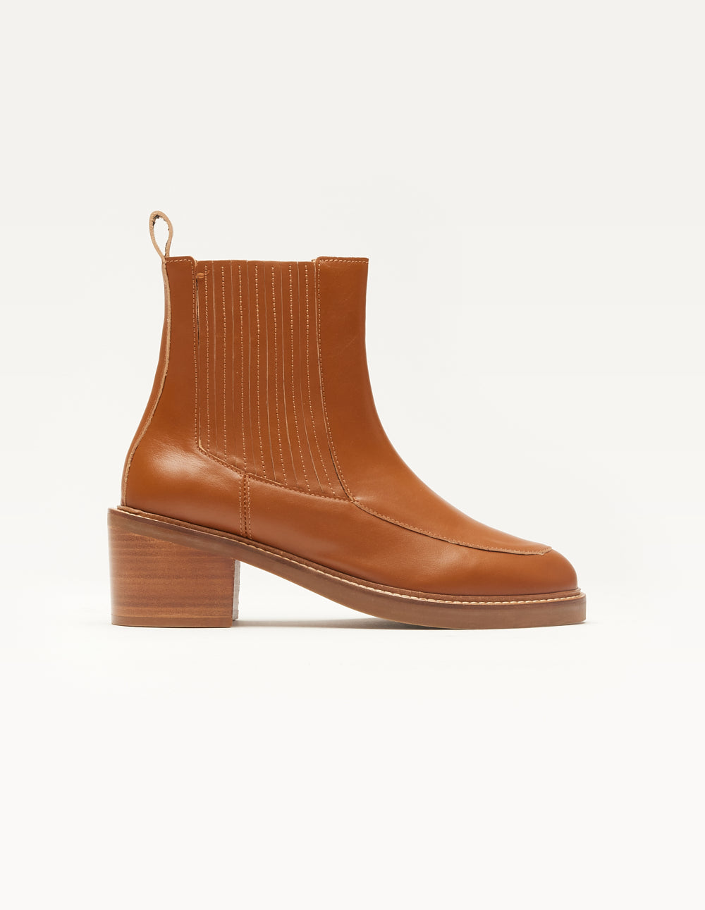 Women's heeled boots: cognac leather chelsea Janine
