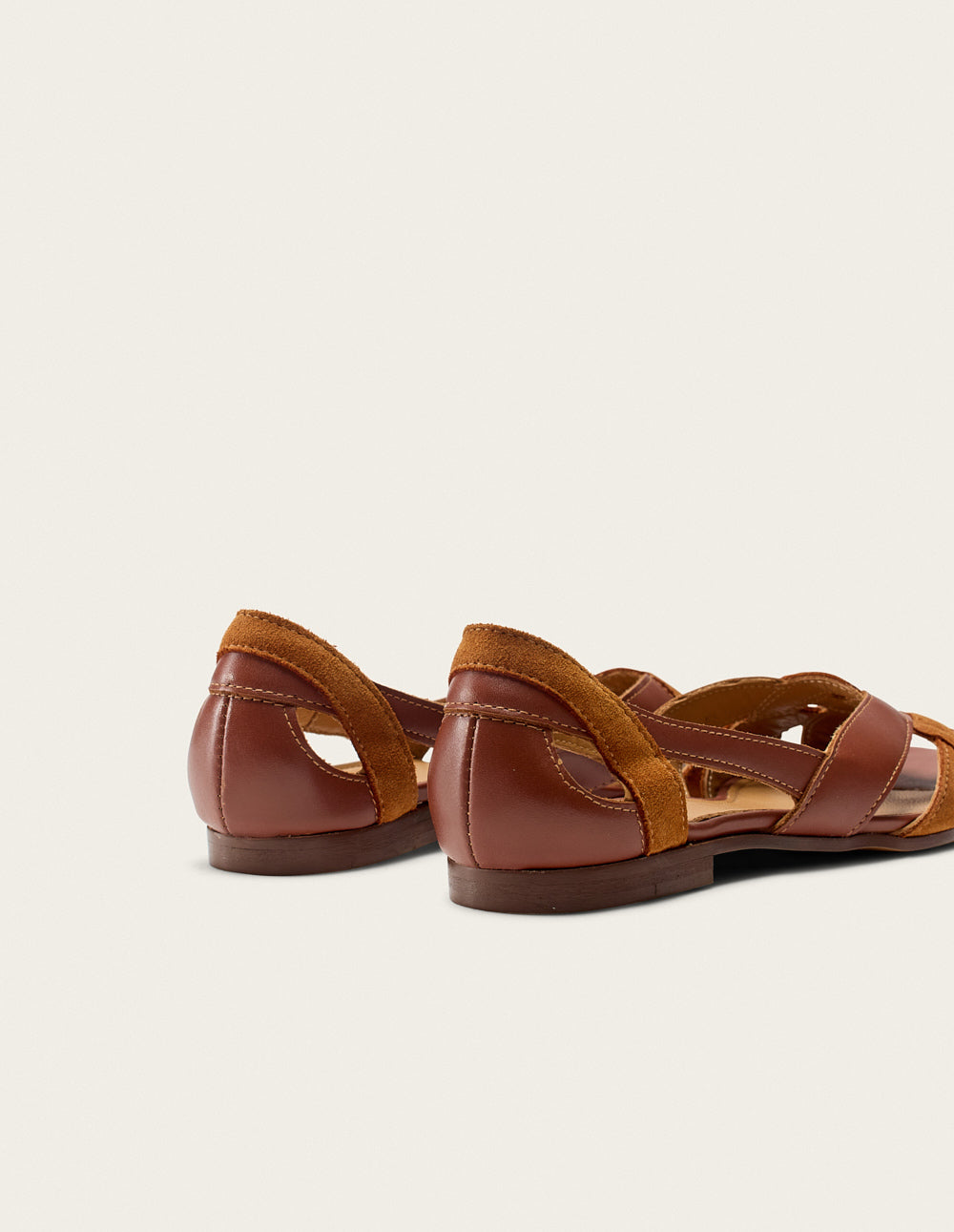 Clémentine flat sandals - Leather and Sweden Cognac