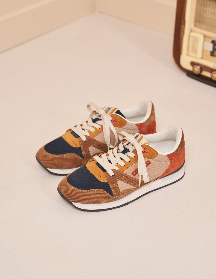 Running Andre Beige and brown corduroy