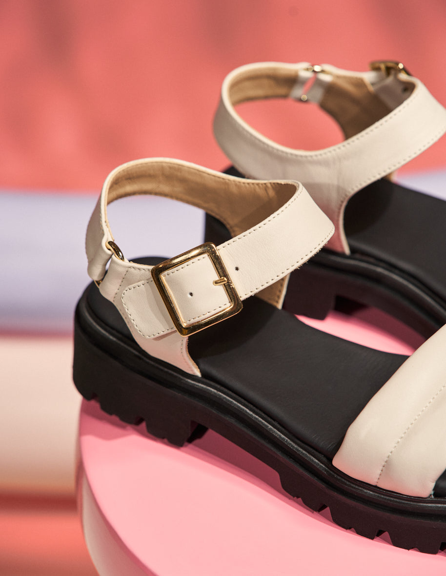 Sandales plates Lara - Cuir écru