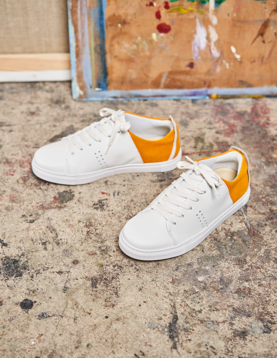 Baskets basses Renee Cuir blanc et suede moutarde