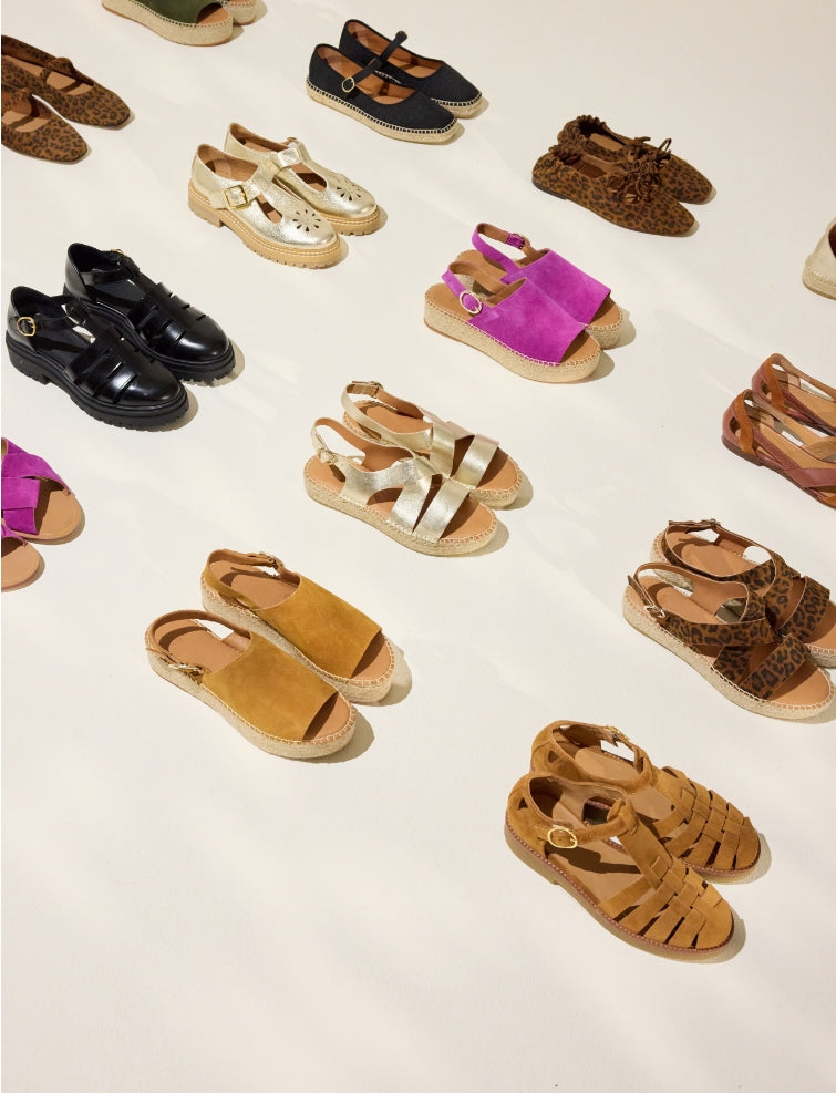 <p>SANDALS</p>