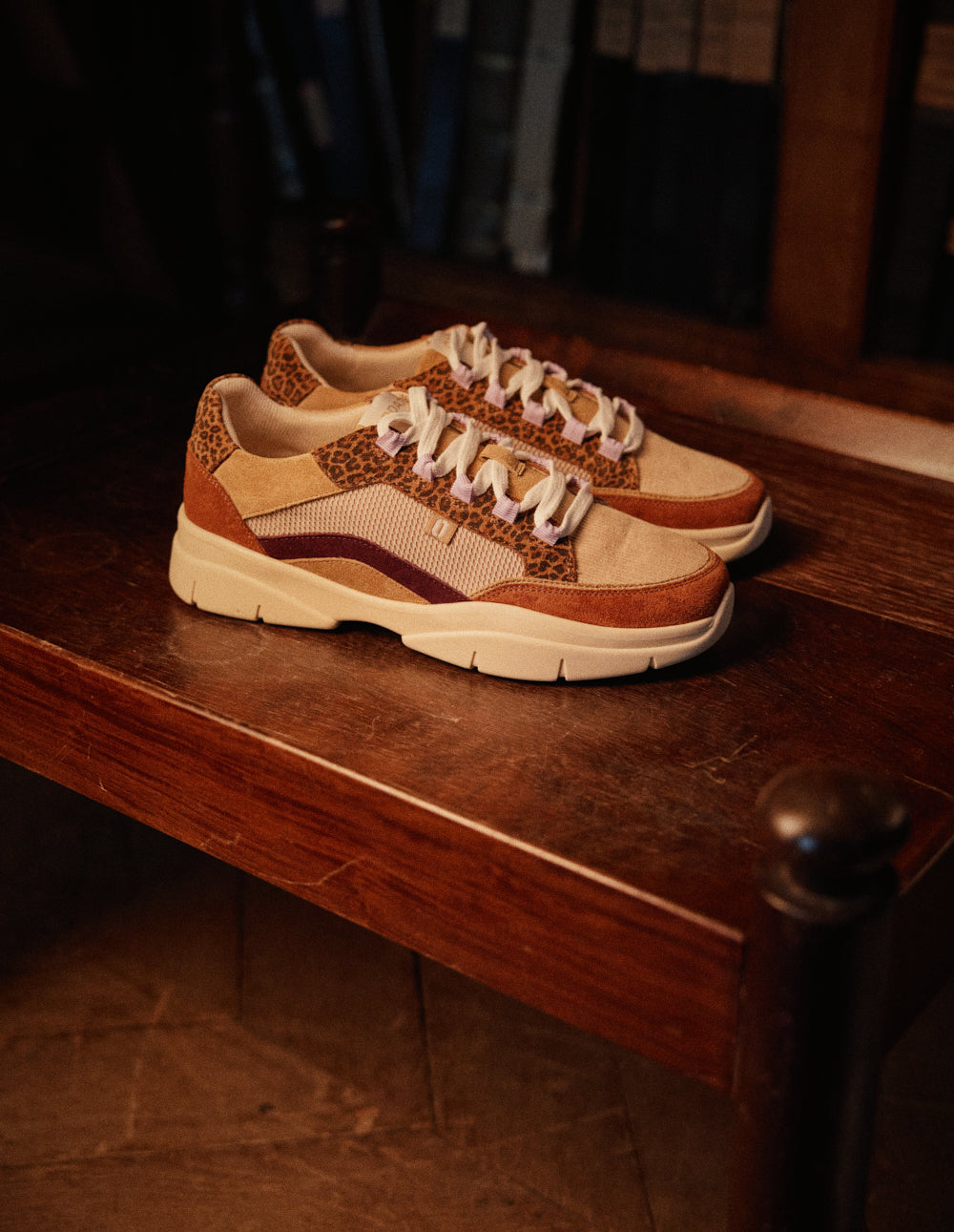 Laura low-top trainers - Leopard beige brick