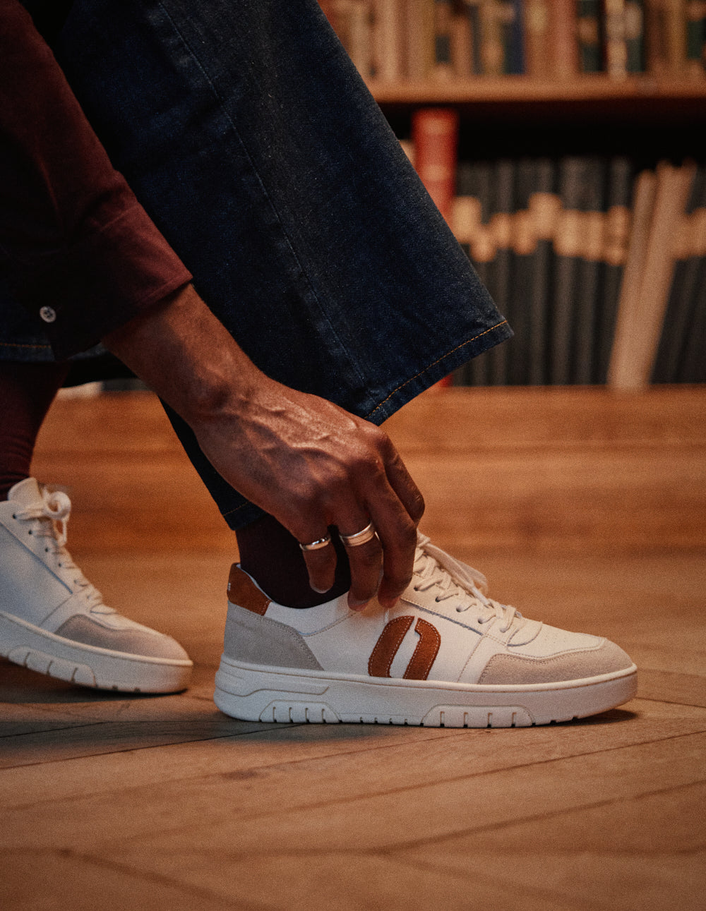 Baskets basses Nino - Écru marron