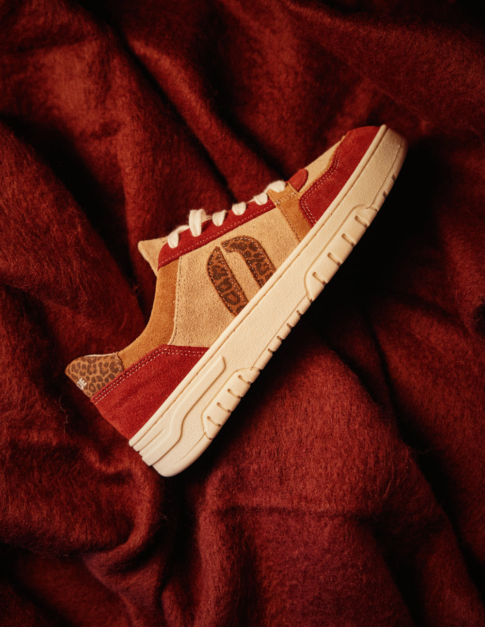 Push |  Nora Bordeaux camel beige