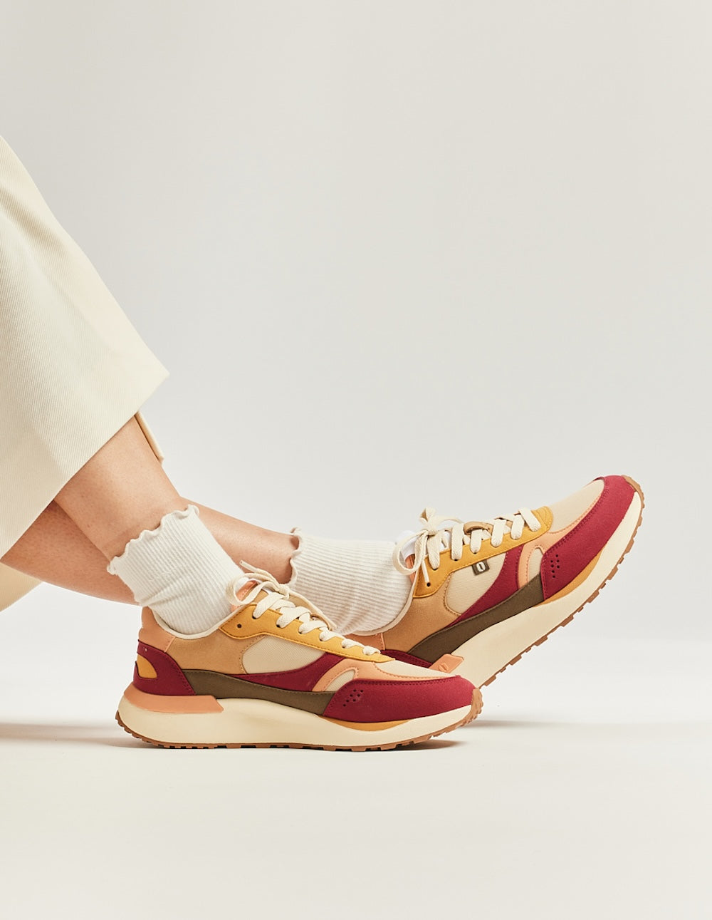 Anaelle Running Trainers - Burgundy Ecru Peach