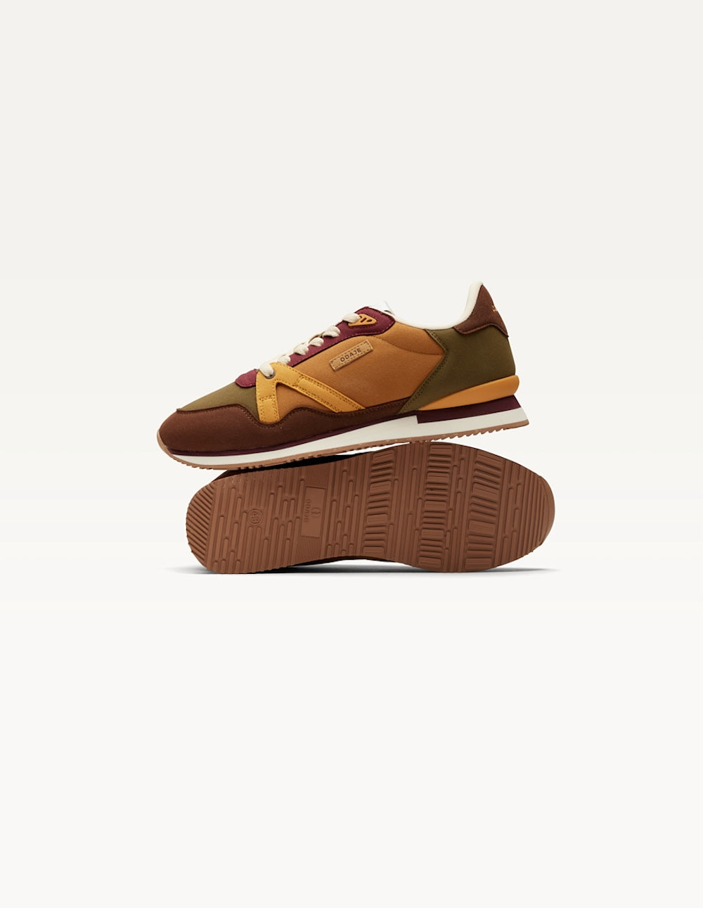 Baskets basses André - Chocolat kaki clair moutarde