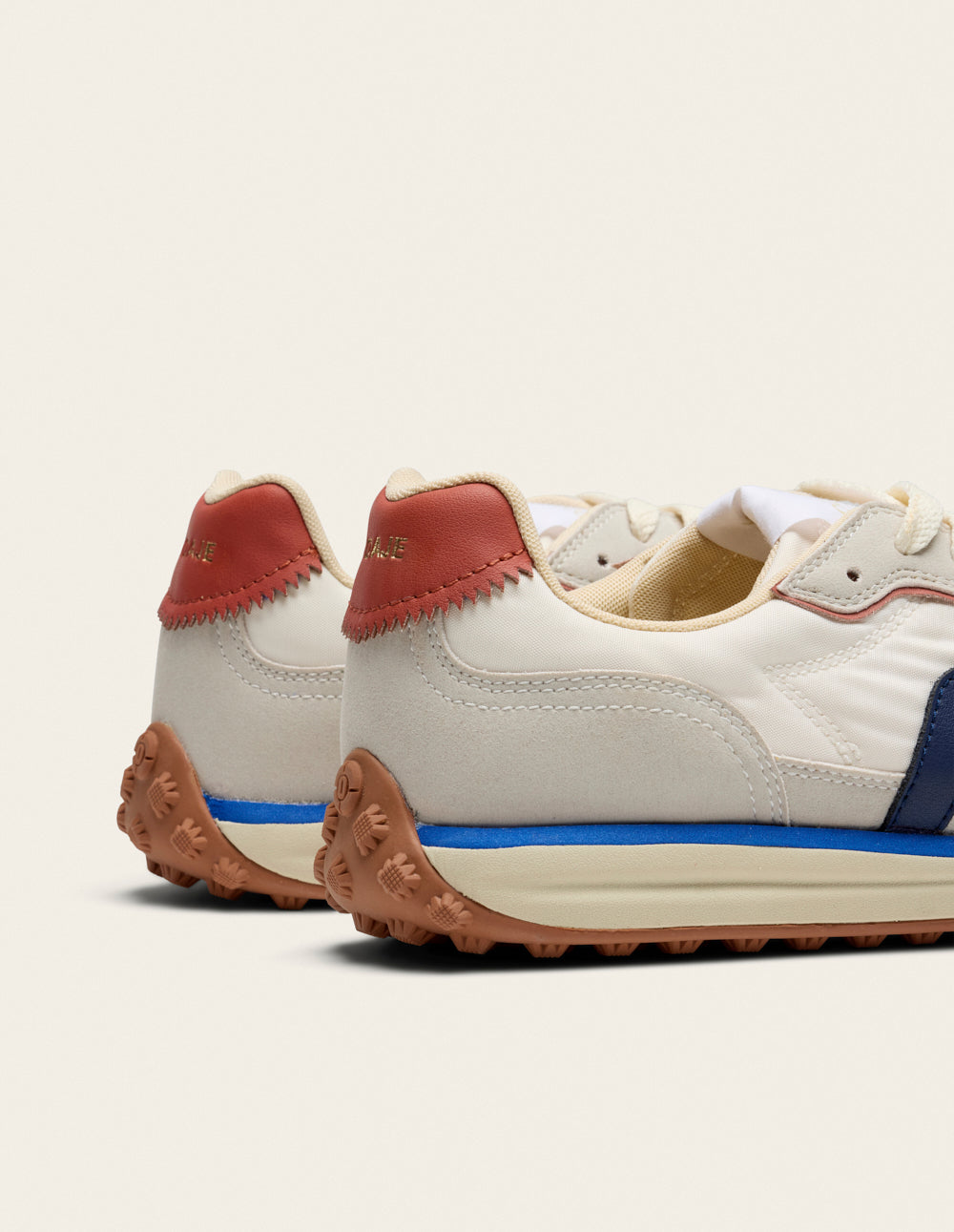 Baskets basses Crest - Beige écru brique