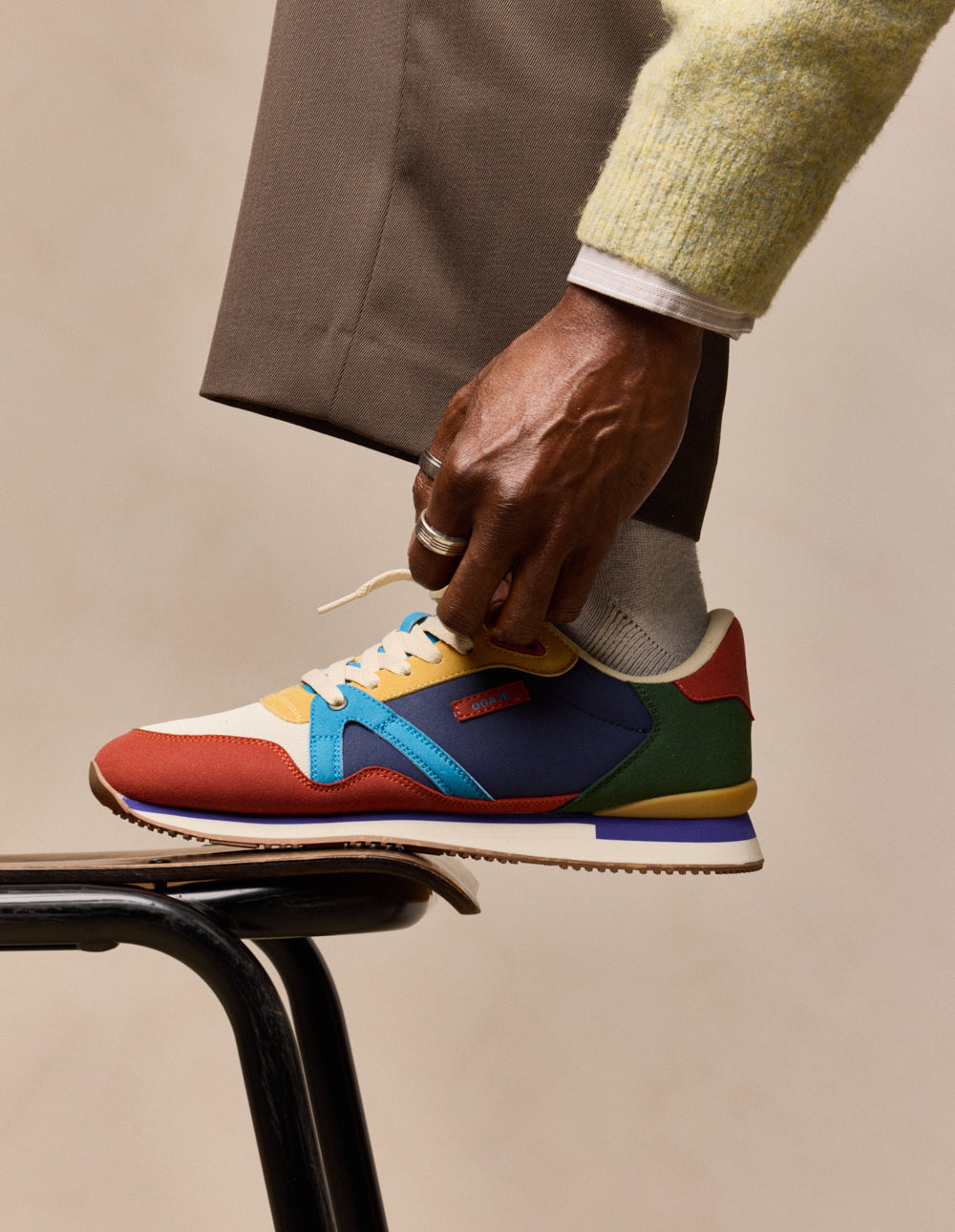 Baskets basses André - Rouge violet moutarde