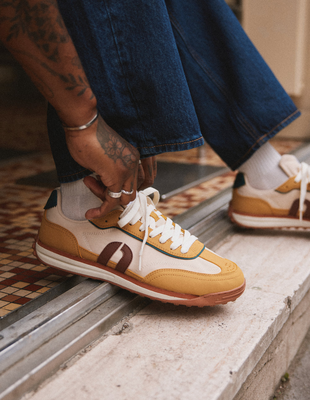 Baskets basses Crest - Camel beige marron