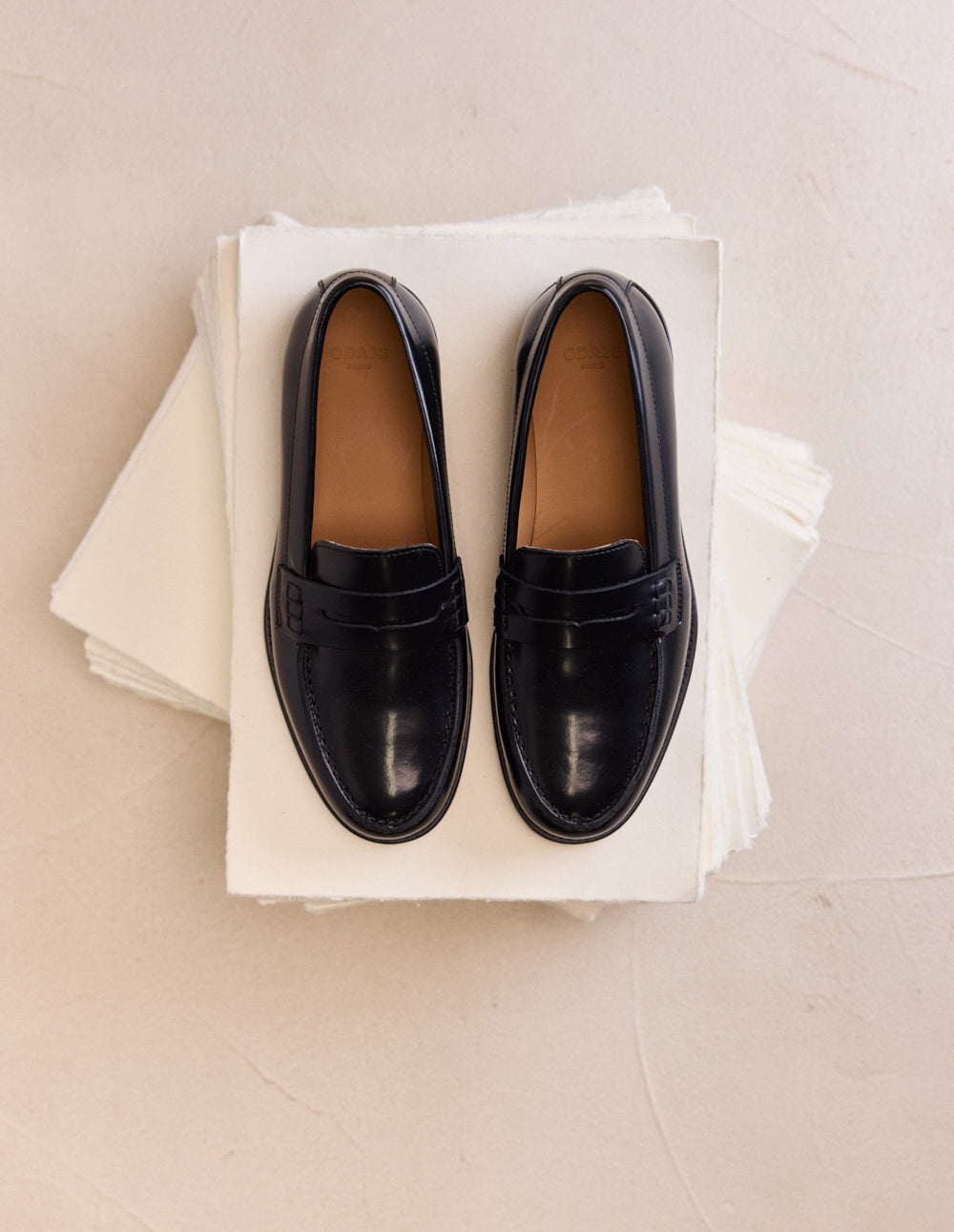 Fanny Loafers - Black box leather