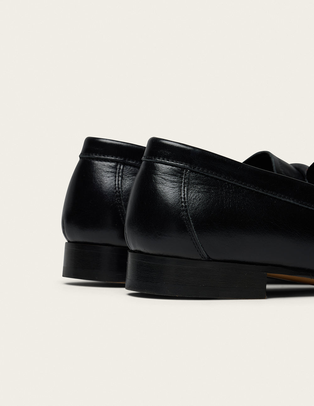 Jylis loafers - Black Pleated Leather