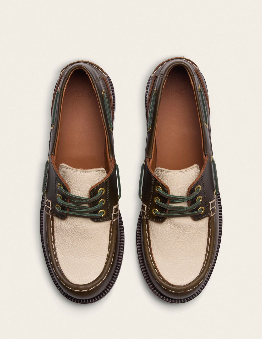 Kinto Boat Shoes - Khaki Pull-Up Leather
