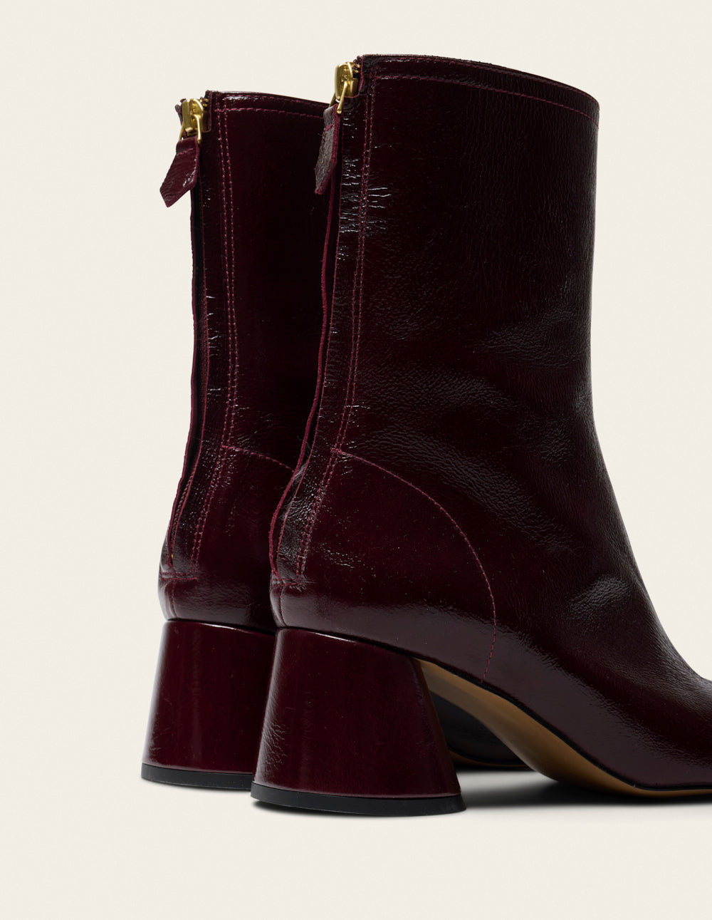 Bottines à talons Ona - Cuir plissé verni bordeaux