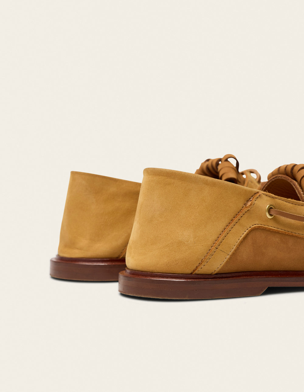 Ovel loafers - Beige and cognac nubuck