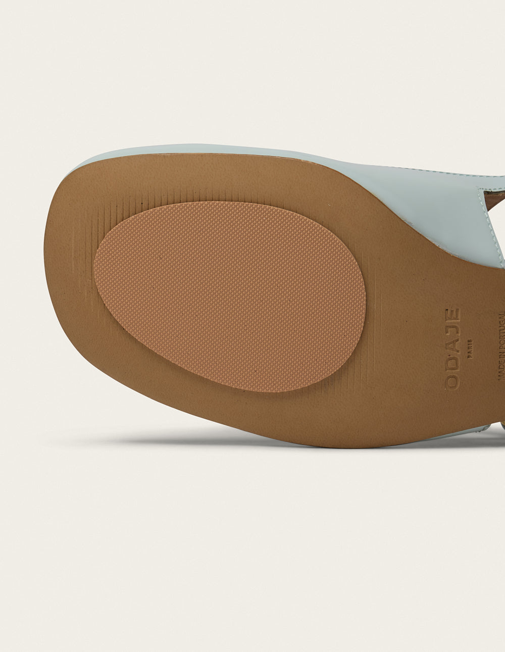 Beige Sole Skate