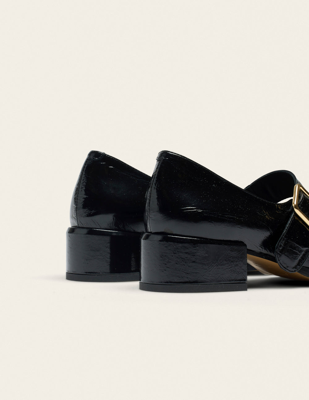 Escarpins Amari - Cuir plissé verni noir