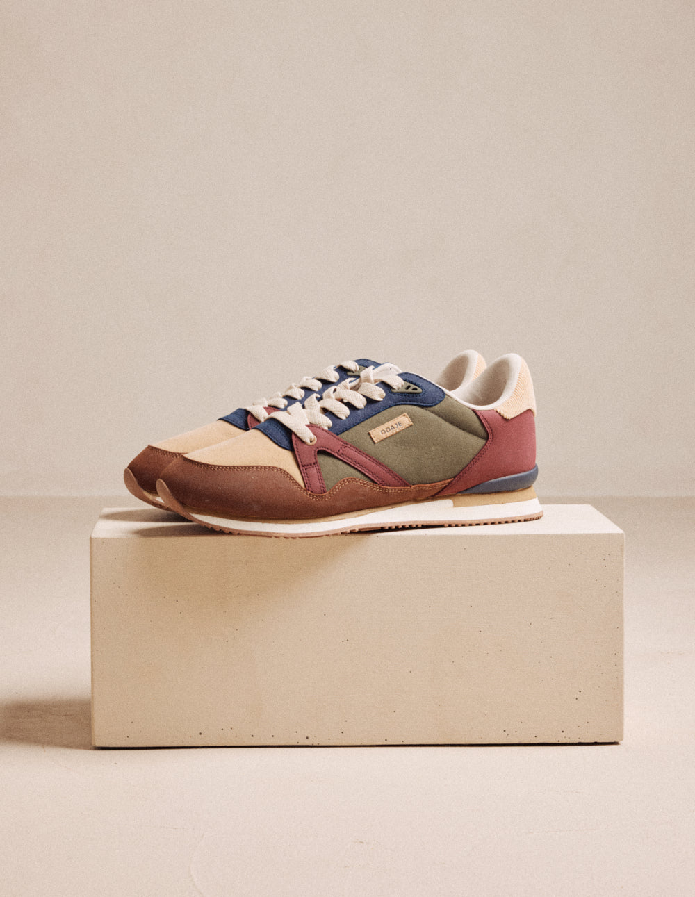 Low-top trainers André - Purple beige hazelnut