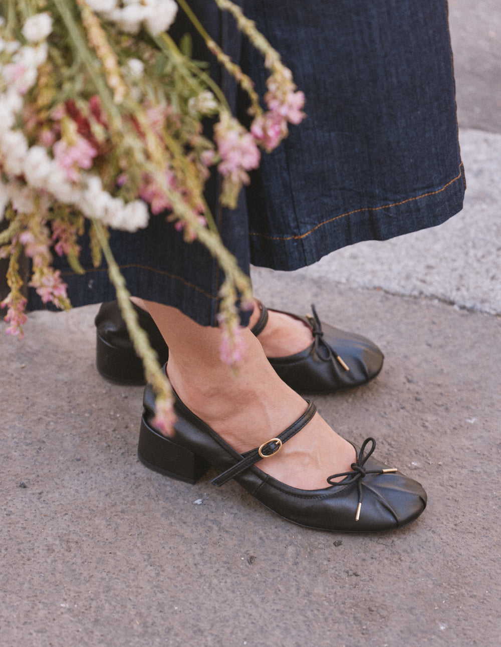 Tovia Pumps - Black Leather