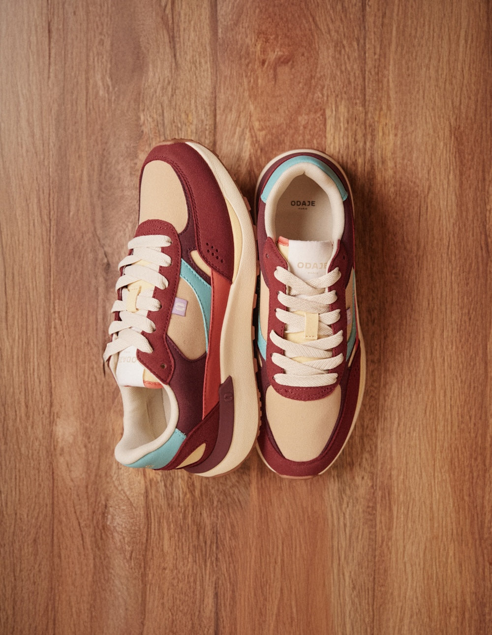 Baskets basses Anaelle - Bordeaux prune beige