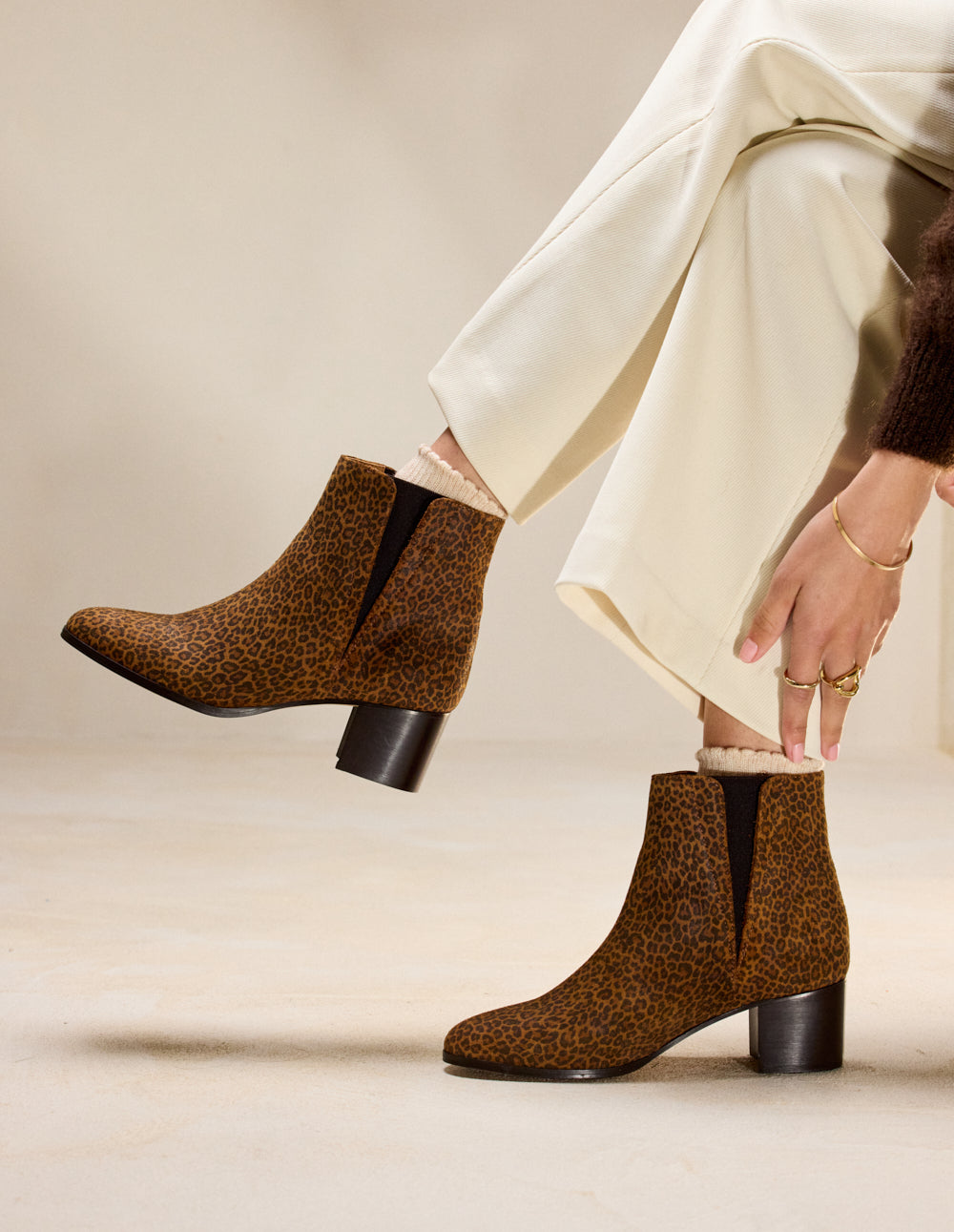 Jeanne M heeled ankle boots - Leo suede