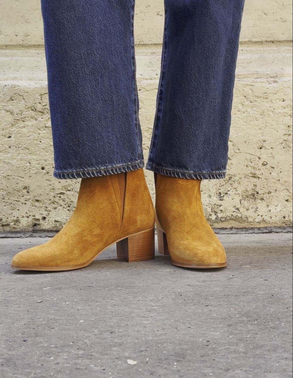 Heeled ankle boots Jeanne M - Amber suede