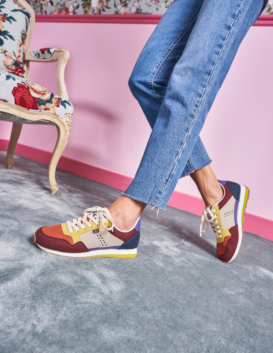 Baskets basses Gabrielle Suède vegan et mesh bordeaux brique anis