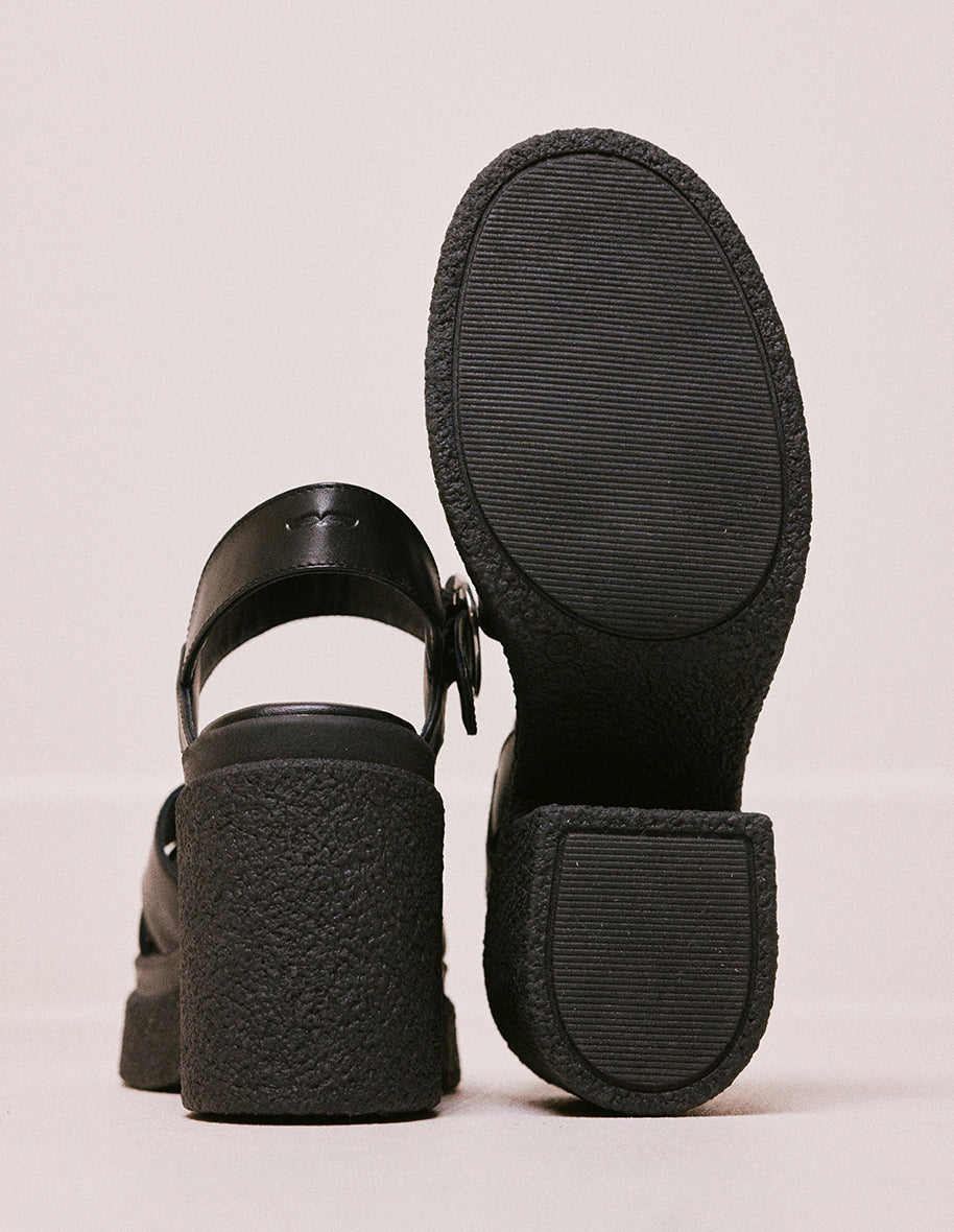 Heeled sandals Sabrina - Black leather