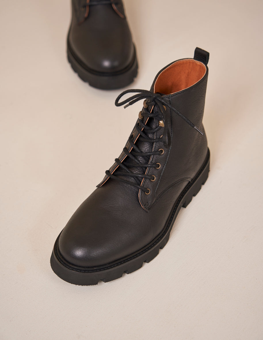 Brushed leather boots shop