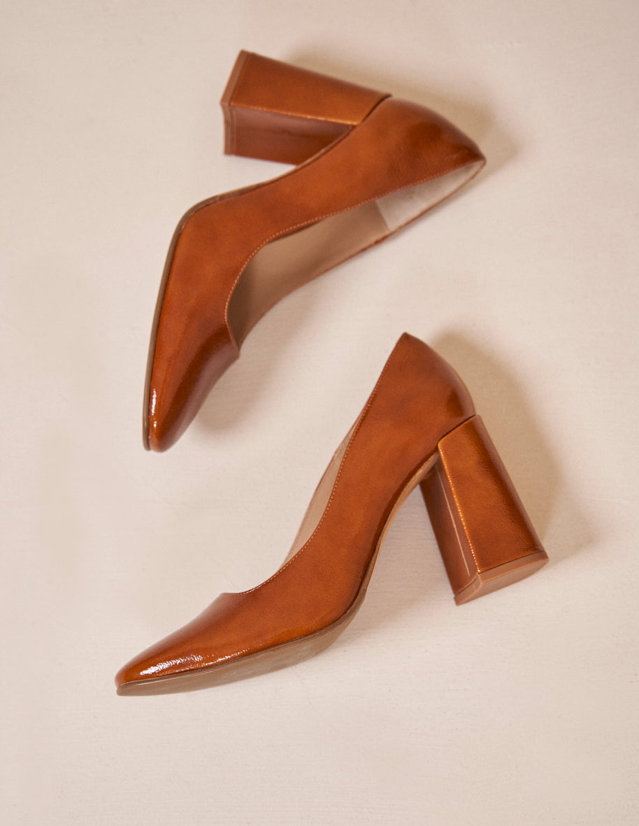 Escarpins Violette Cuir plisse verni cognac